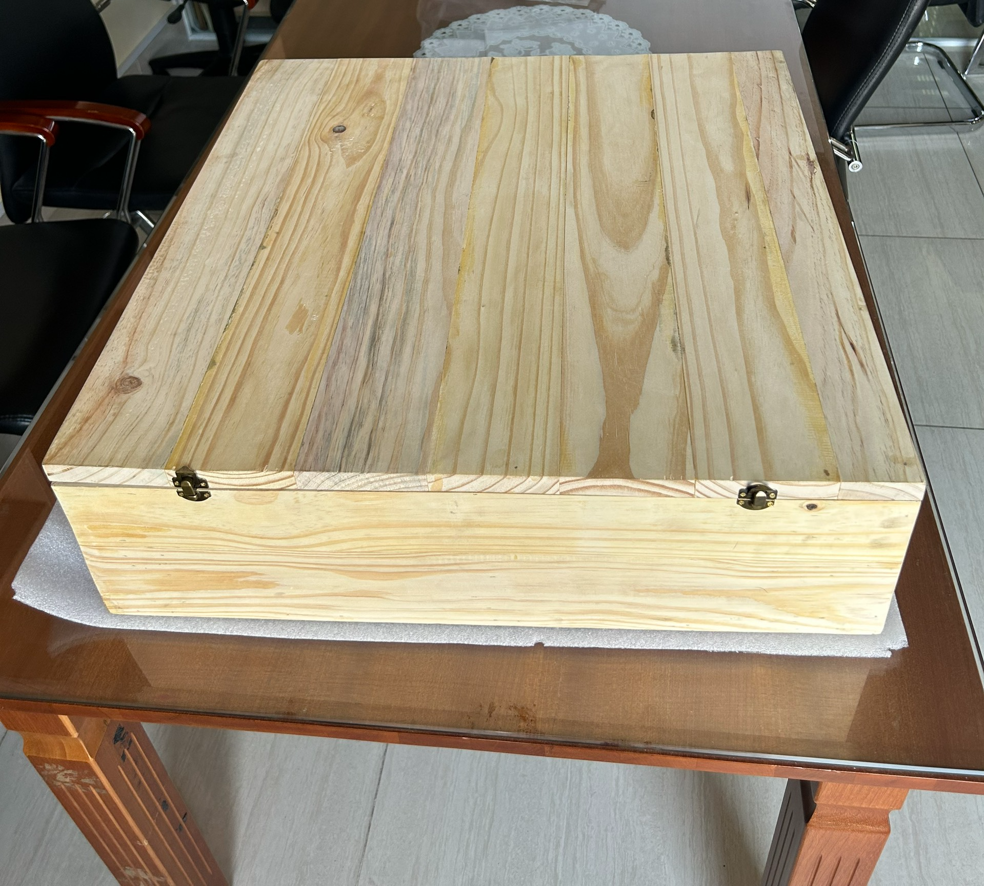 hộp gỗ đựng hàng giá trị cao, chống gỉ sét (2) 2023-05-10 15-38-57