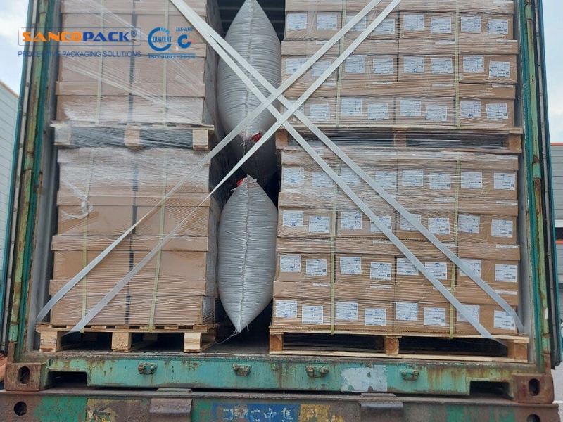 giá túi khí chèn container
